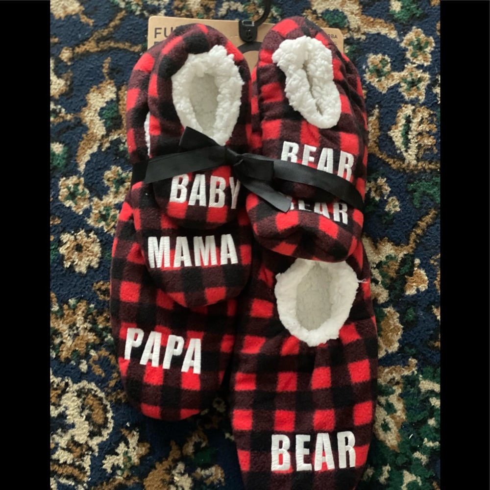 Family Christmas slippers (new)